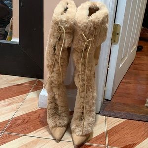 New never worn knee high boots